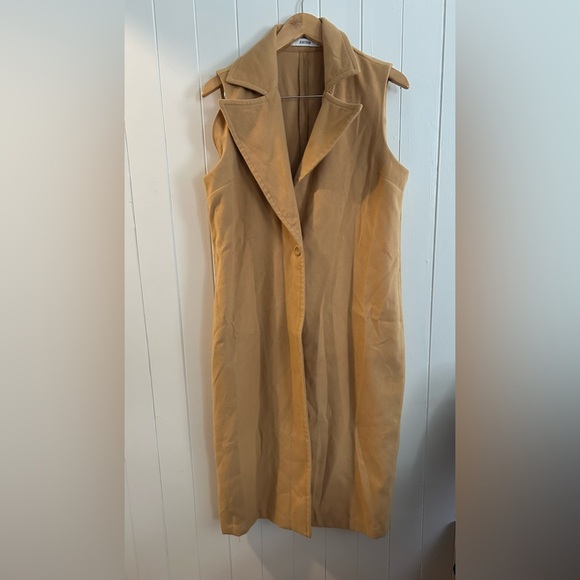 JustFab Faux Wool Duster Vest - Picture 2 of 7